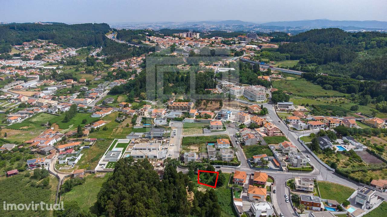 Lote para construção de moradia geminada em Perozinho, V.N.Gaia - Grande imagem: 5/12