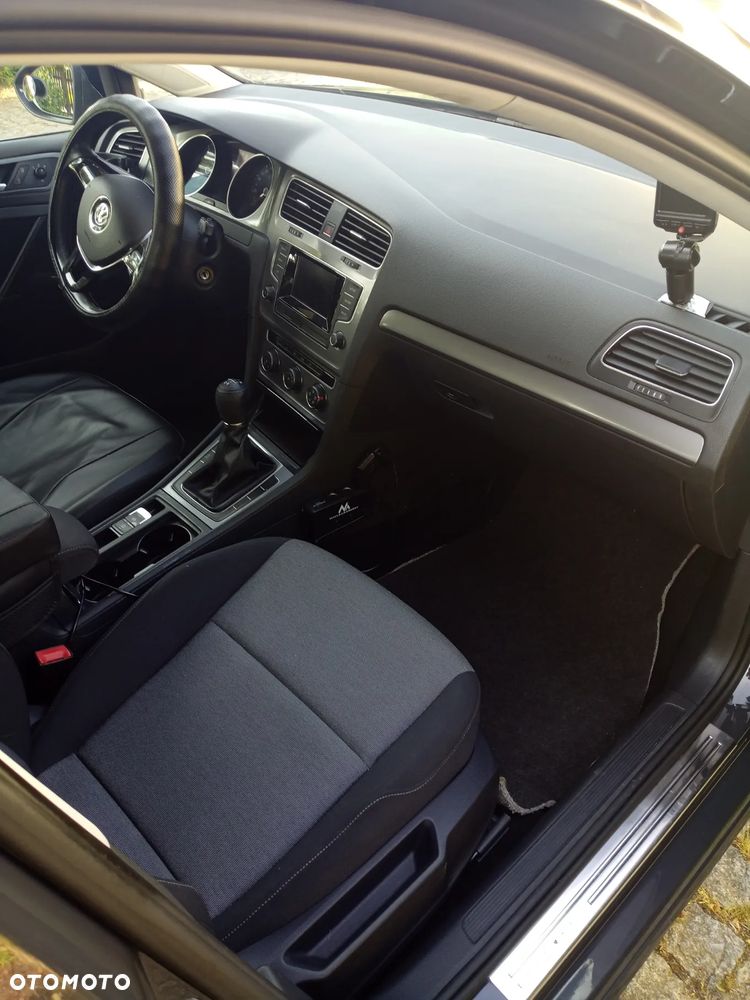 Volkswagen Golf VII 1.2 TSI BMT Trendline - 11