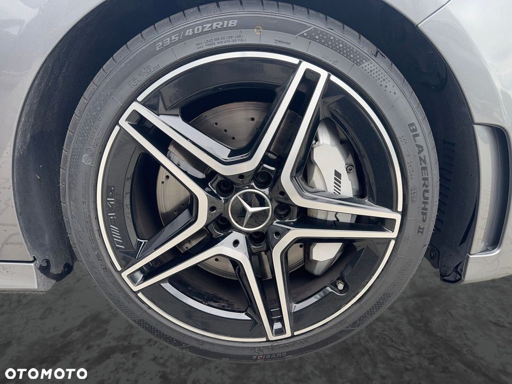Mercedes-Benz Klasa A 35 AMG 4-Matic 7G-DCT - 22