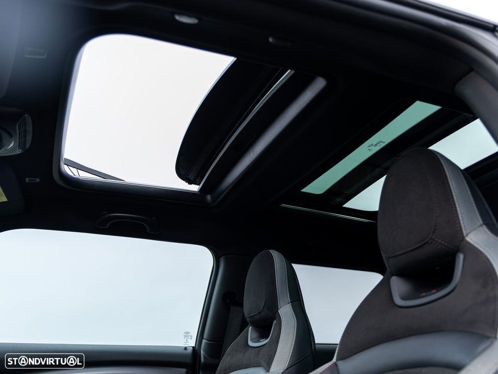 MINI 3 Portas John Cooper Works Auto Desportiva - 13