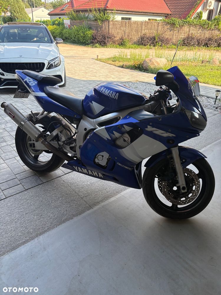 Yamaha R6 - 2