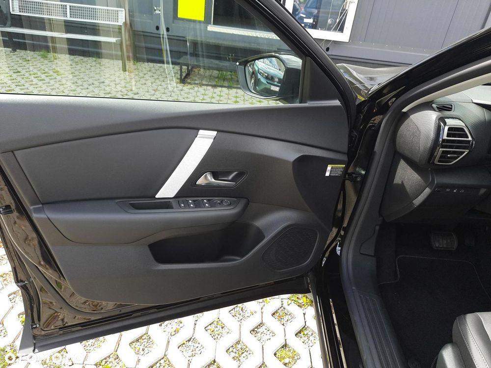 Citroën C4X 1.2 mHEV Max eDCT6 - 10