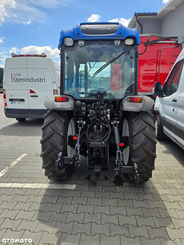 New Holland TN70F - 3
