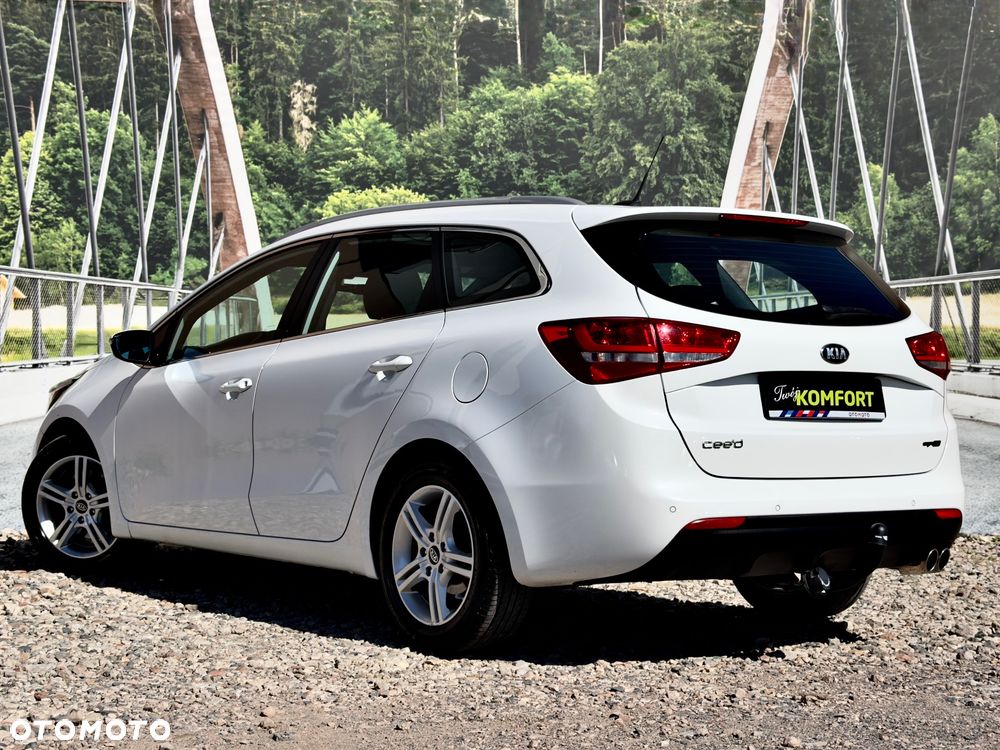 Kia Ceed 1.6 CRDi 136 DCT ISG GT Line - 17