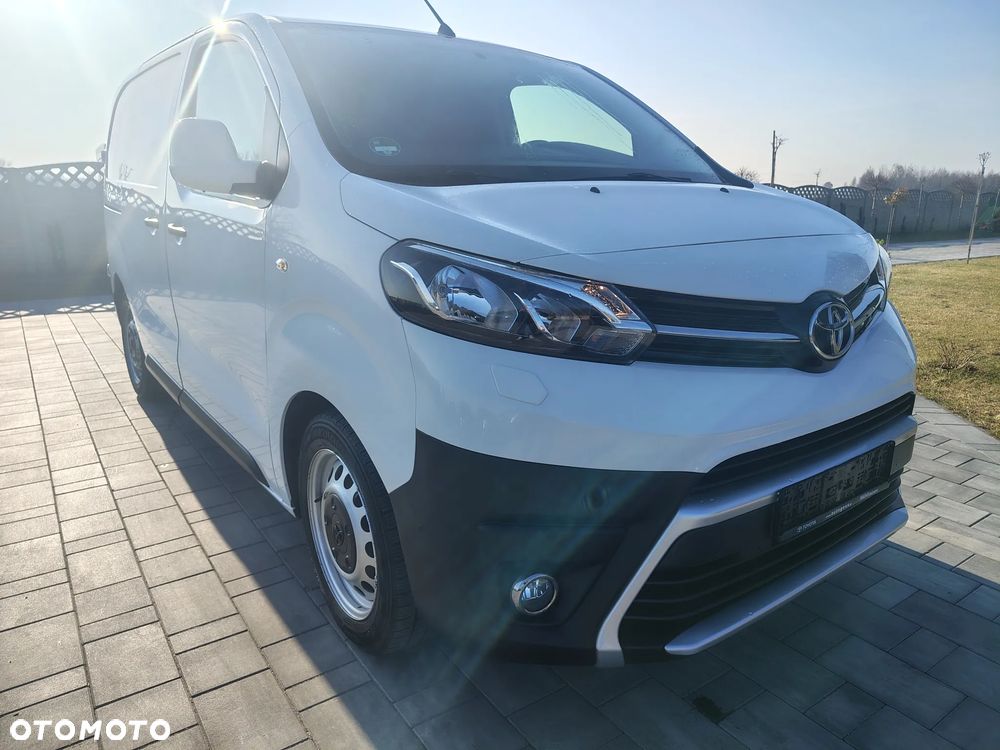 Toyota Proace - 2