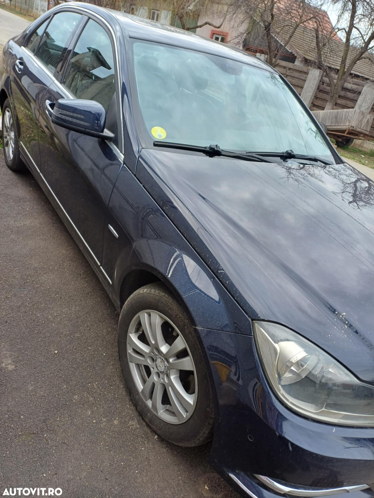 Mercedes-Benz C 220 CDI DPF Avantgarde - 2