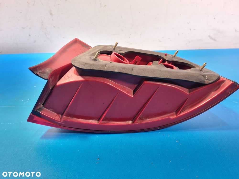 KIA MAGENTIS I LAMPA TYŁ LEWA - 4