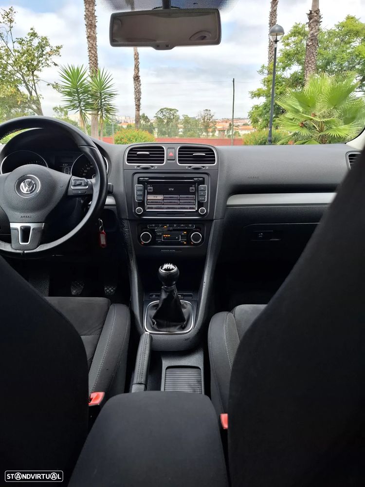 VW Golf Variant 2.0 TDi Confortline - 5