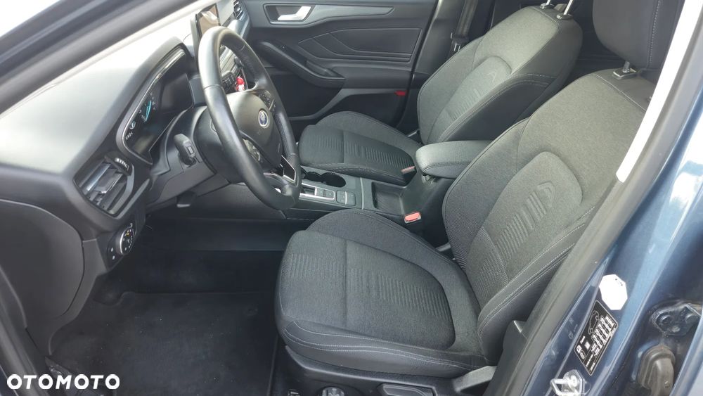 Ford Focus 1.0 EcoBoost Active X - 23
