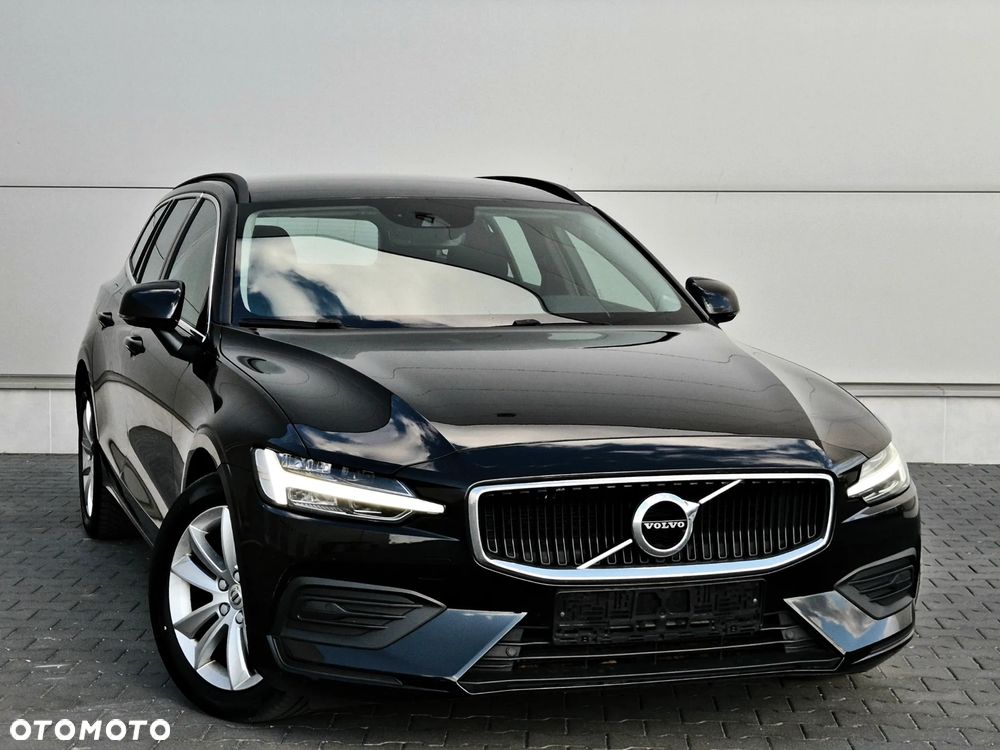 Volvo V60 B3 B DKG Momentum Pro - 9