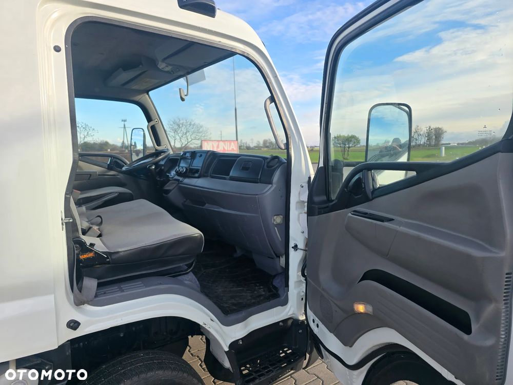 Mitsubishi Fuso canter - 18