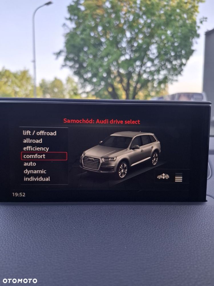 Audi Q7 - 19
