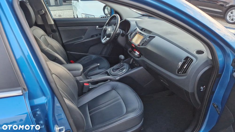 Kia Sportage 2.0 CRDI 4WD Automatik Spirit - 8