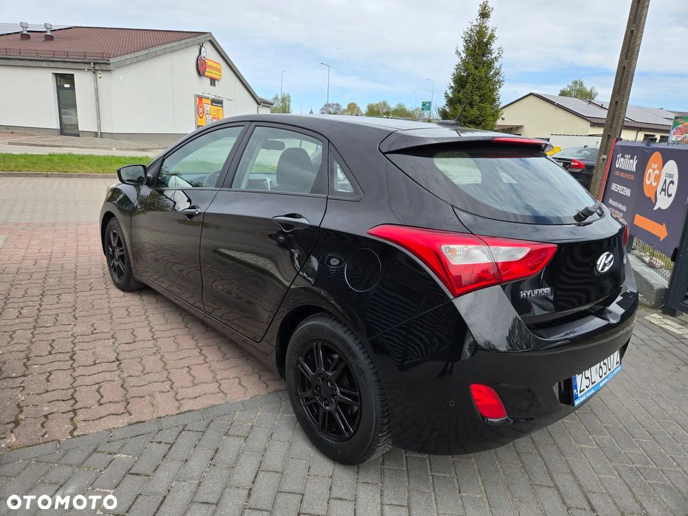 Hyundai i30 - 12