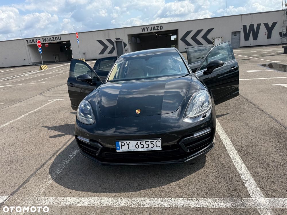 Porsche Panamera 4 - 26