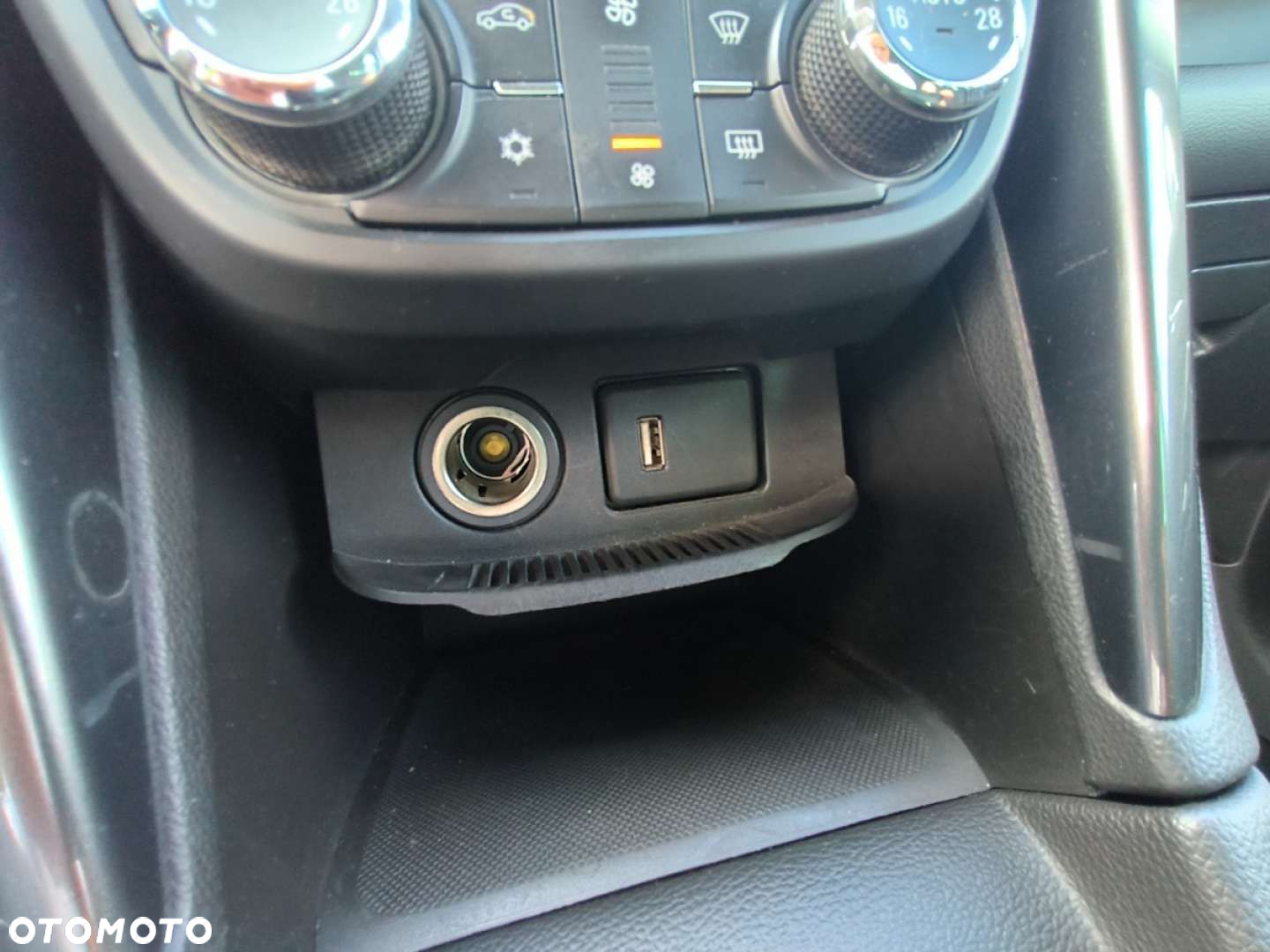 Opel Zafira - 13
