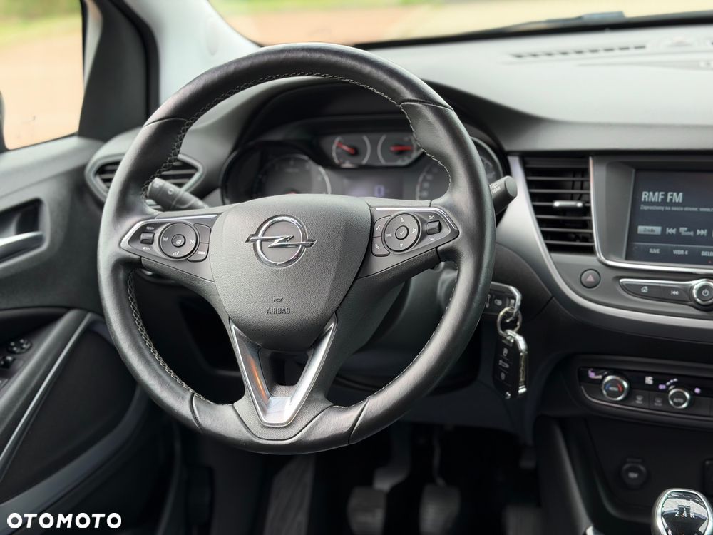 Opel Crossland X 1.2 Design Line - 15