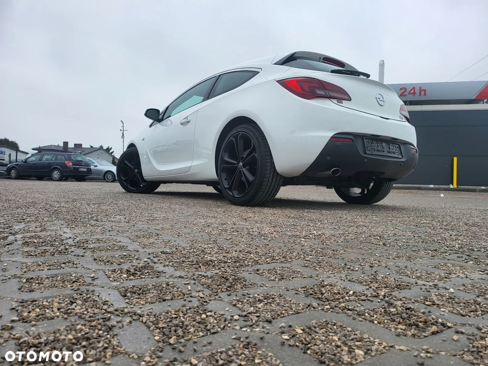 Opel Astra - 32