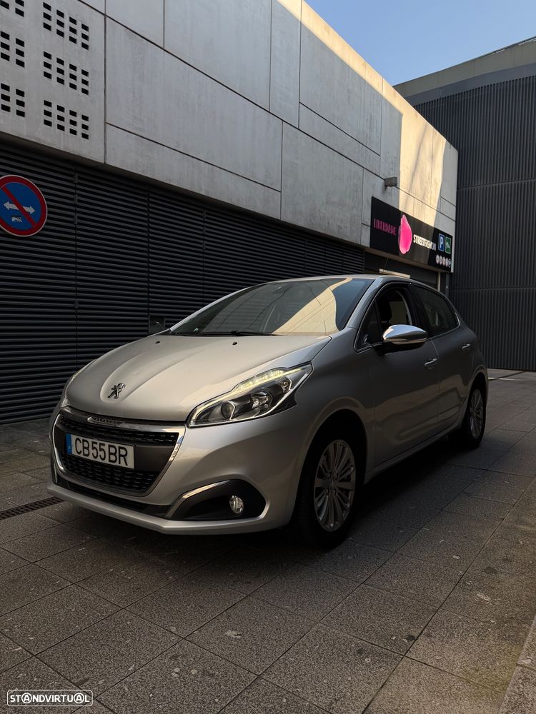 Peugeot 208 PureTech 82 Start & Stop Allure - 3
