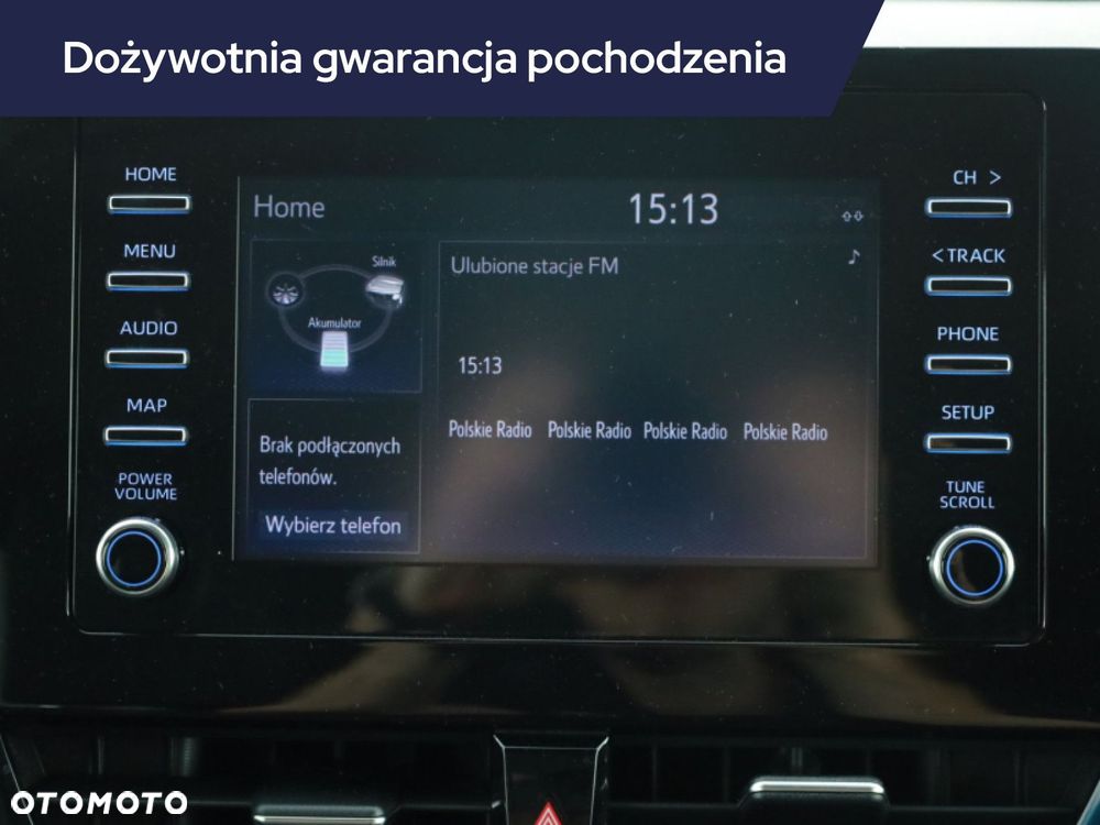 Toyota Camry - 17