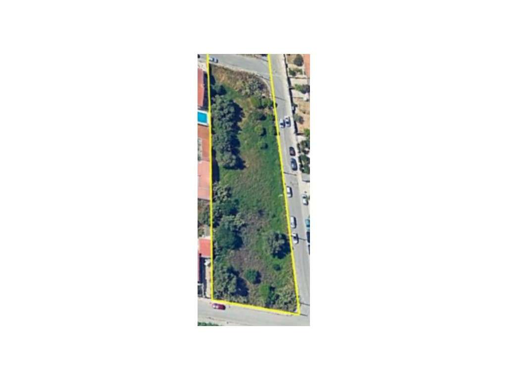 Terreno Urbano à Venda em Sobreda - Grande imagem: 2/12