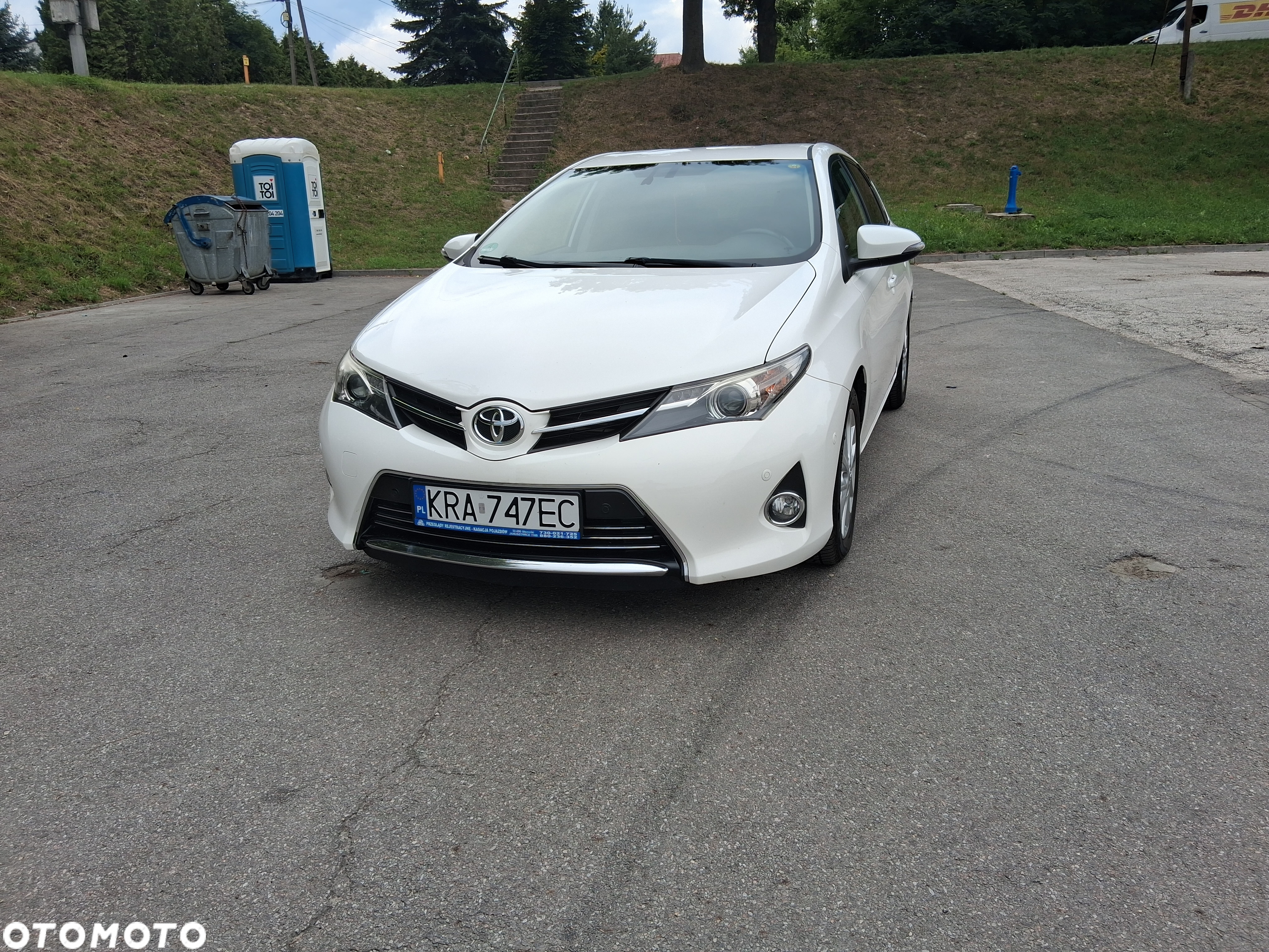 Toyota Auris 2.0 D-4D Dynamic - 2