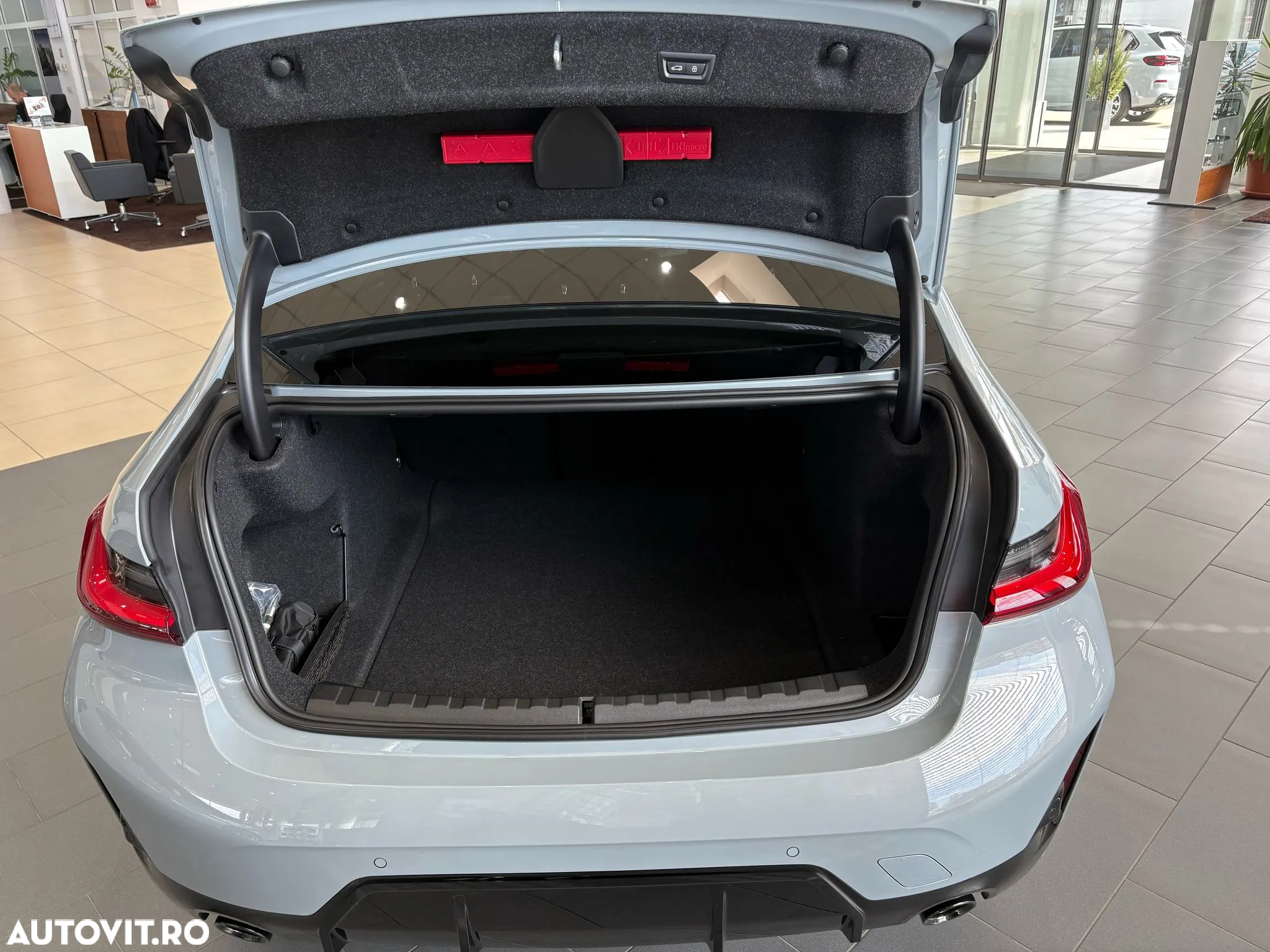 BMW Seria 3 318d AT MHEV - 5