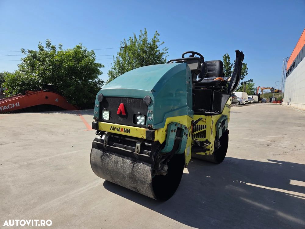 Ammann ARX12,  Latime tambur 0,8m, 1,5 TONE, 2017, 549h, sistem stropire, motor Yanmar 32CP, viteza 8km/h, raza intoarcere 2m, lungime 2m, posibilitate leasing, STARE FOARTE BUNA-PROMOTIE 11900 EUR+Tva - 2