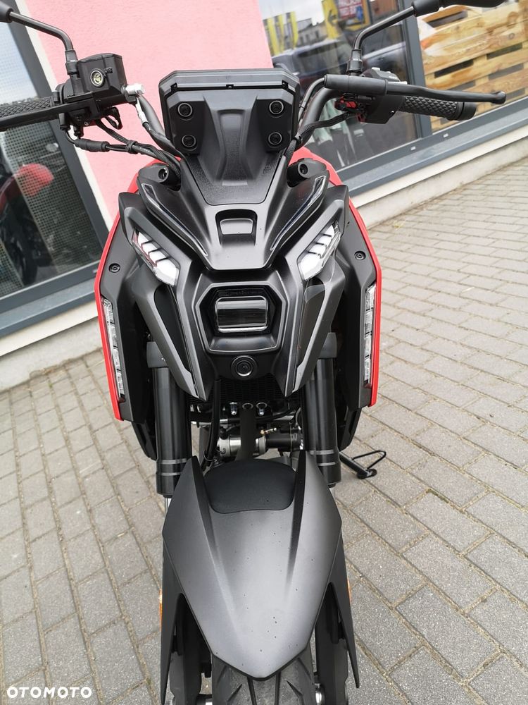 VOGE R125S - 7