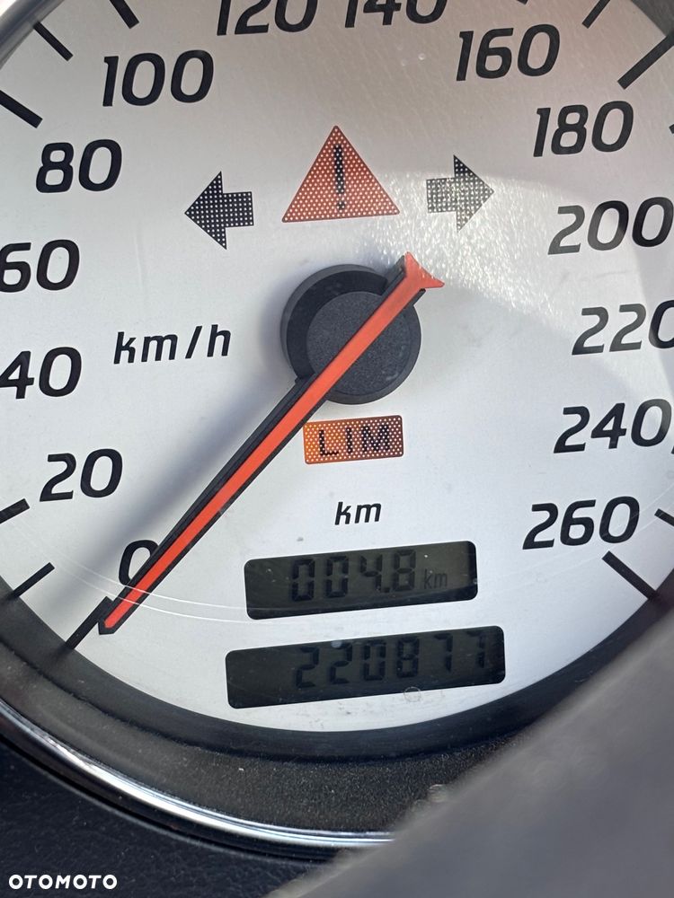 Mercedes-Benz SLK - 12