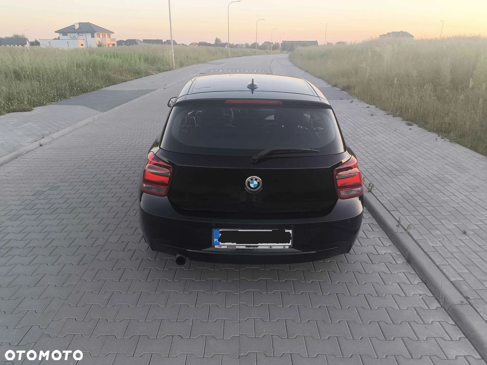 BMW Seria 1 114i - 6