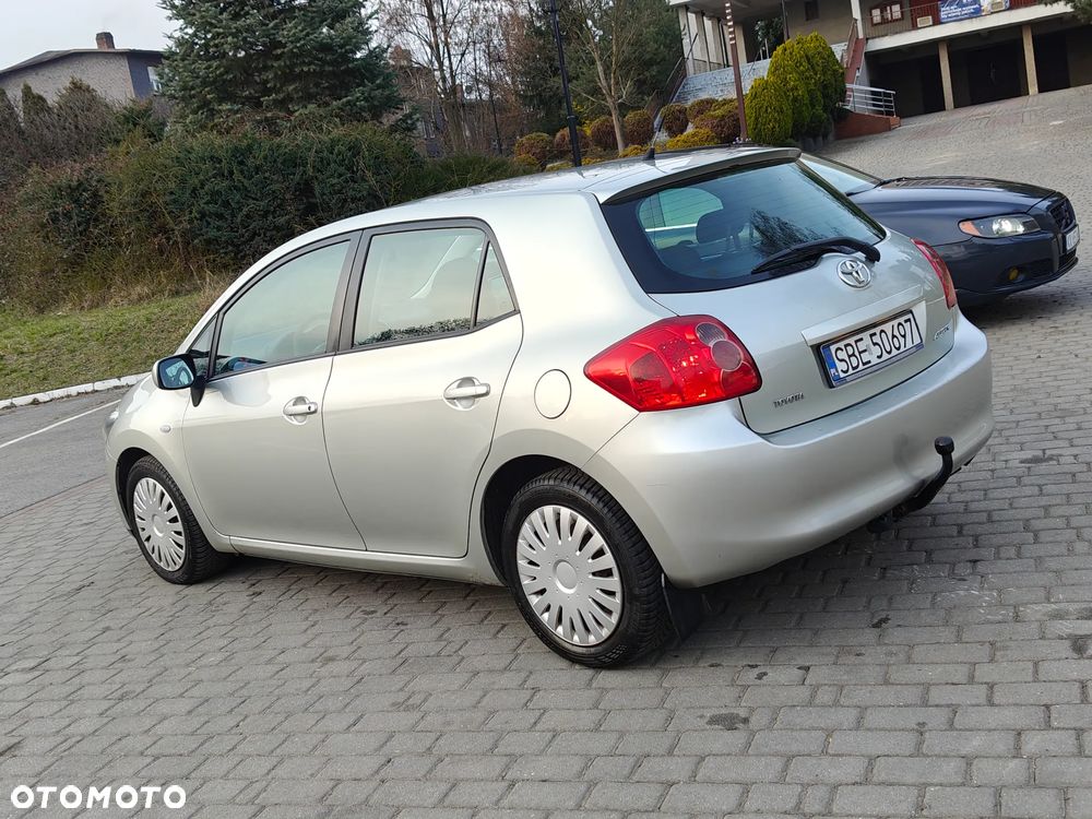 Toyota Auris 2.0 D-4D Luna - 21