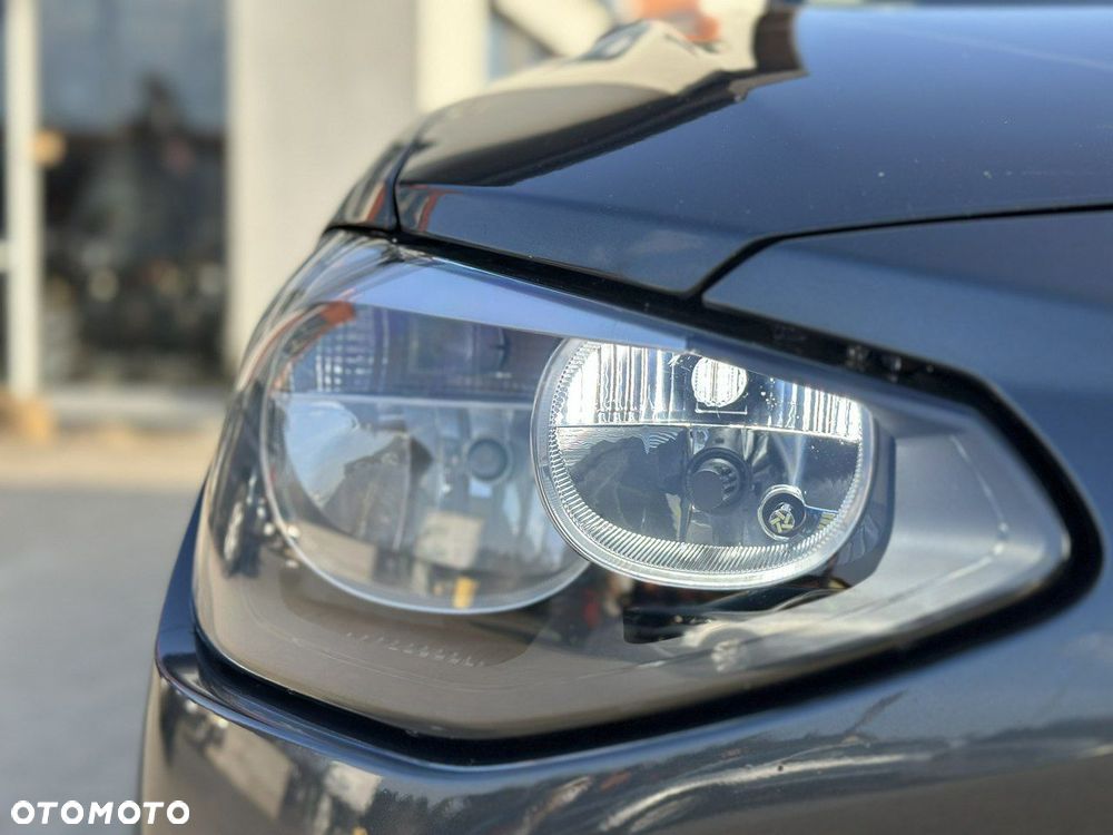 BMW Seria 1 118d Sport Line - 12