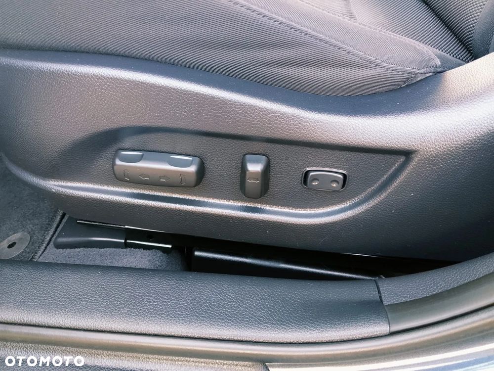 Hyundai i40 i40cw 1.6 Fifa World Cup Edition - 17