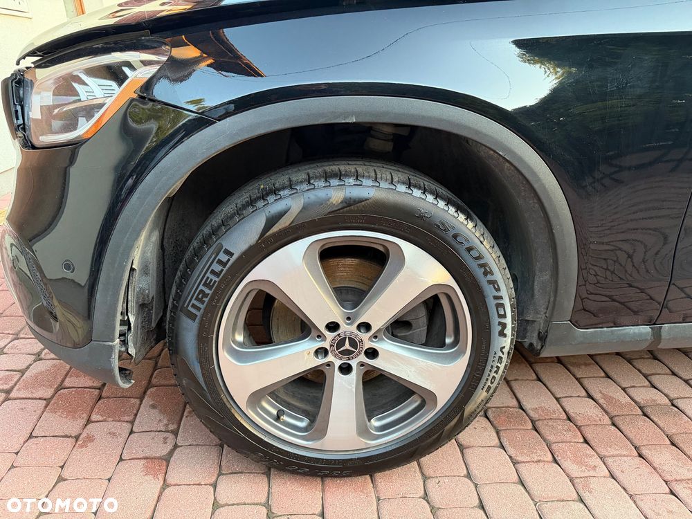 Mercedes-Benz GLC 300 4Matic 9G-TRONIC - 12