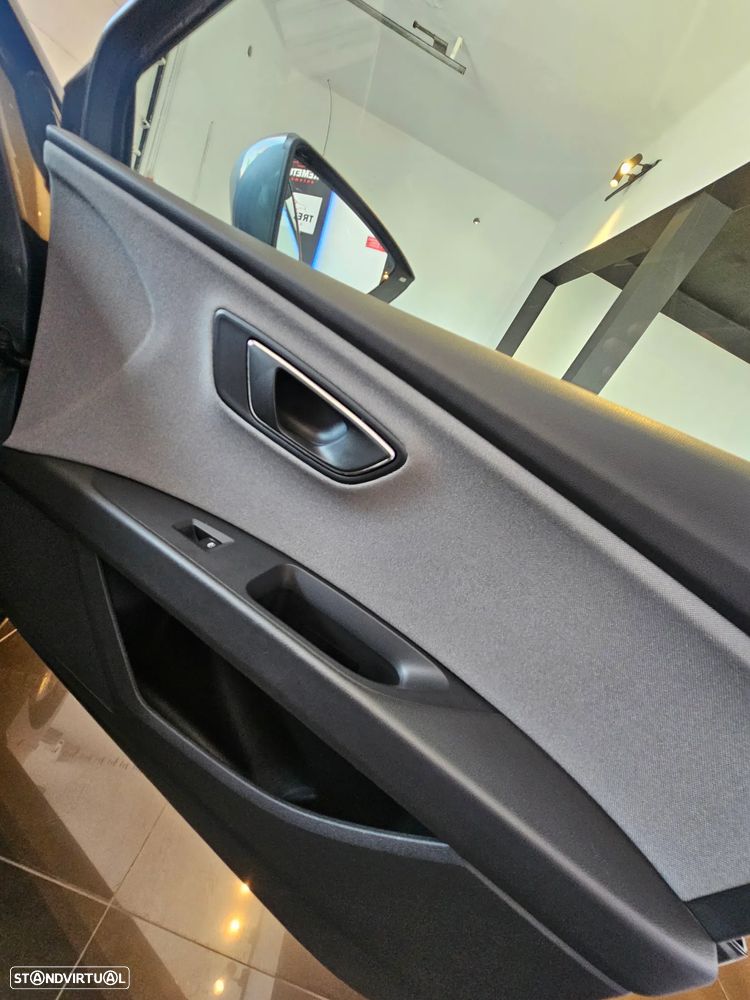 SEAT Leon 1.6 TDI DPF - 15