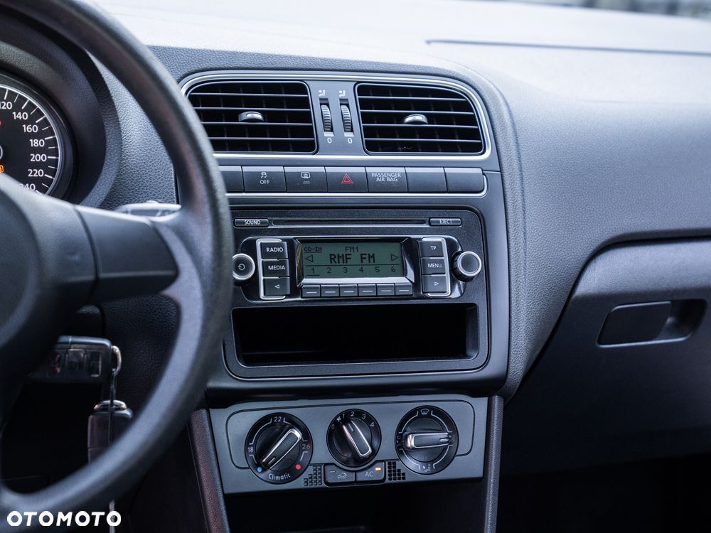 Volkswagen Polo 1.4 Comfortline - 32