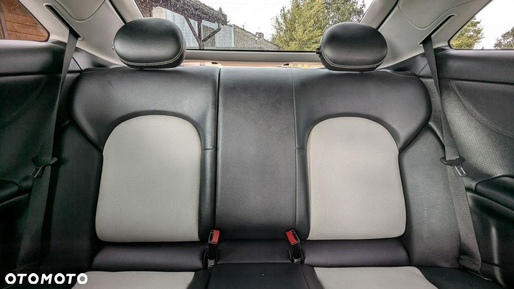 Mercedes-Benz Klasa C 180 Kompressor Sport Edition - 18