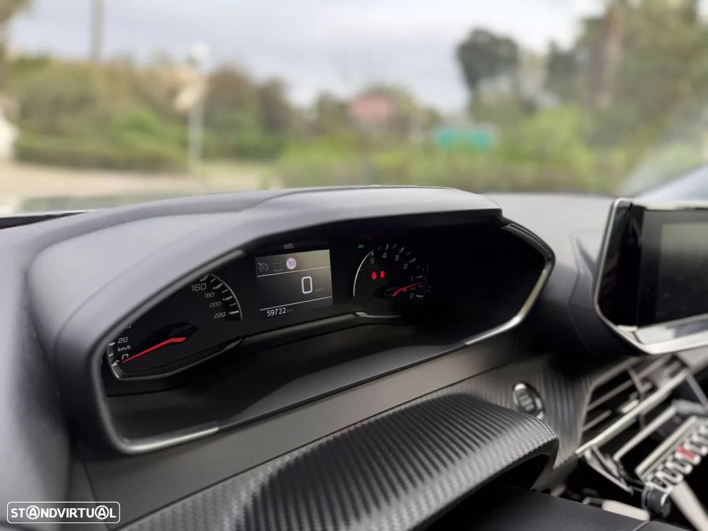 Peugeot 2008 1.2 Allure - 10