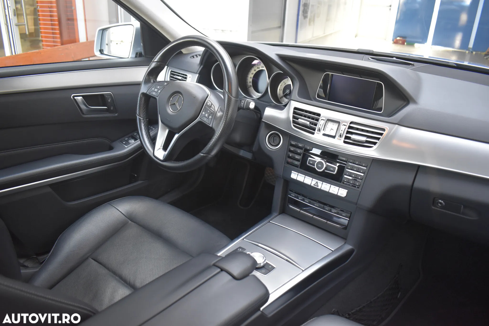 Mercedes-Benz E 250 CDI 4MATIC Aut. - 33