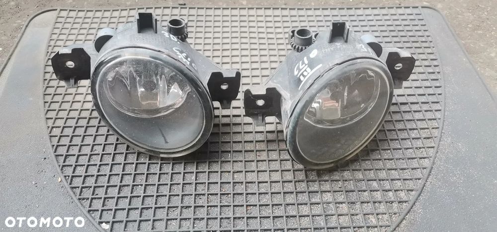 HALOGEN PRAWY LEWY CLIO III - 1