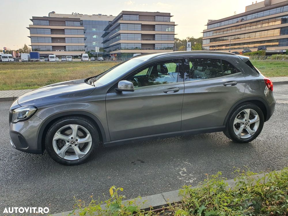 Mercedes-Benz GLA 250 4MATIC Aut. - 4