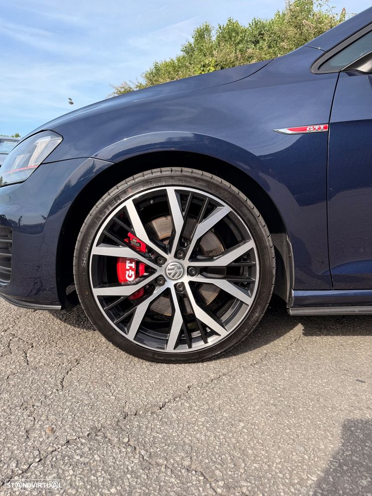 VW Golf GTI Performance BlueMotion - 5