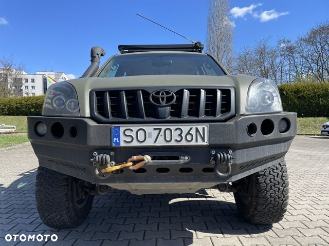 Toyota Land Cruiser - 8