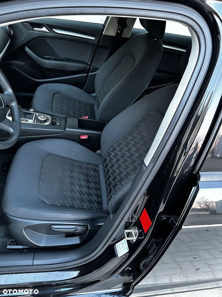 Audi A3 Sportback - 23