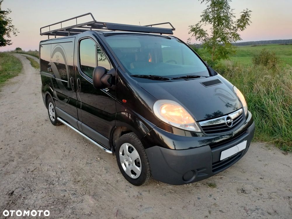 Opel vivaro - 25