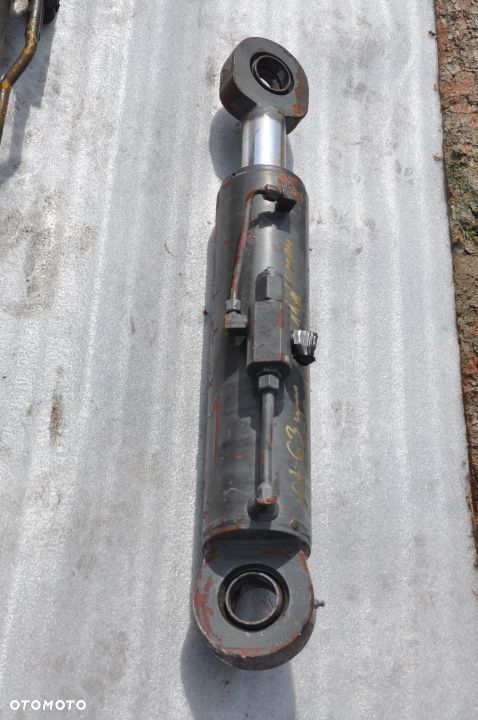 SIŁOWNIK HYDRAULICZNY WEIDEMANN DŁ. 63 CM - 2