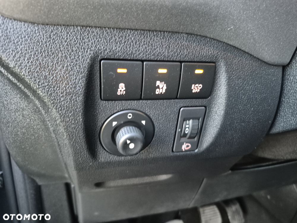 Peugeot Partner BlueHDi 100 Stop&Start Allure - 23