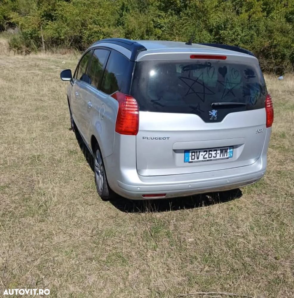 Peugeot 5008 HDI FAP 150 Active - 19
