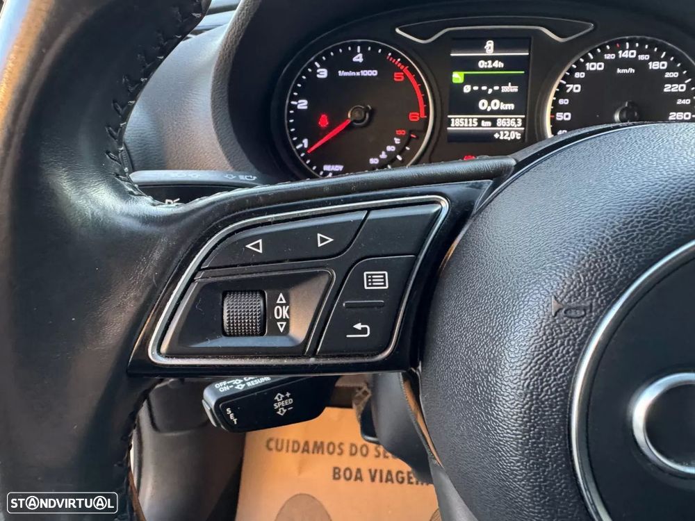 Audi A3 Sportback 1.6 TDI Design - 30